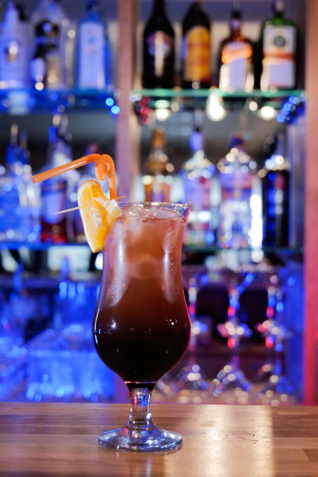 Gudauri Inn المظهر الخارجي الصورة A Zombie cocktail