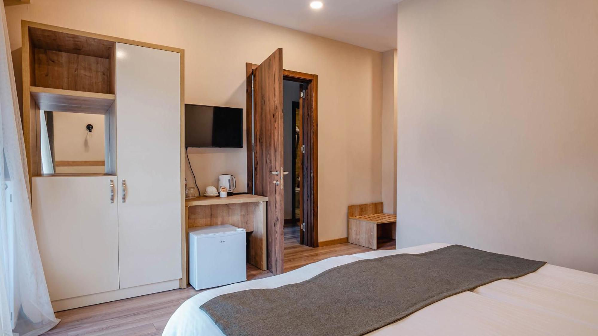Gudauri Inn الغرفة الصورة A room at the hotel