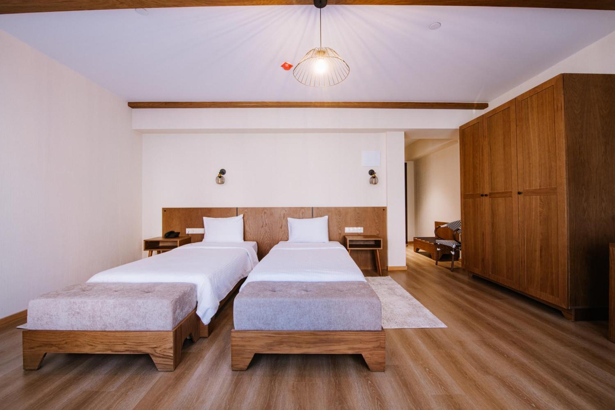 Gudauri Inn الغرفة الصورة A room at the hotel